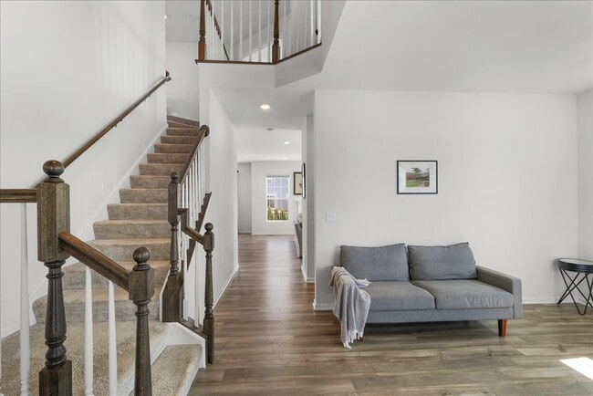 Building Photo - 15312 S Sawgrass Cir