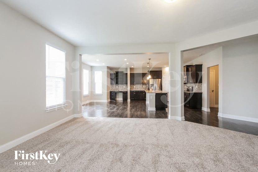 Building Photo - 415 S Meadow Song Ct