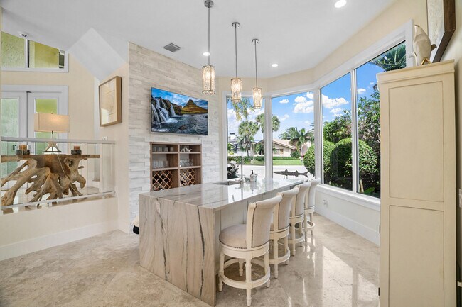 Building Photo - 968 Hyacinth Dr