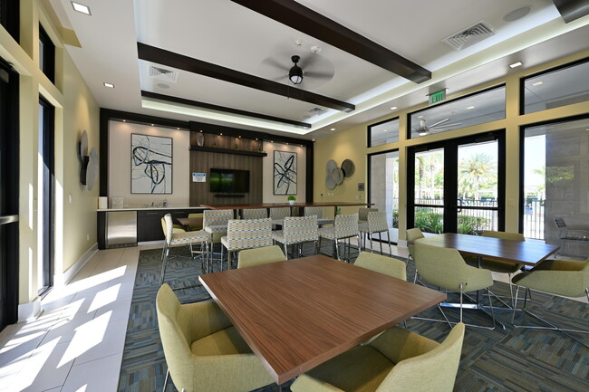 Building Photo - 13026 Artisan Cir