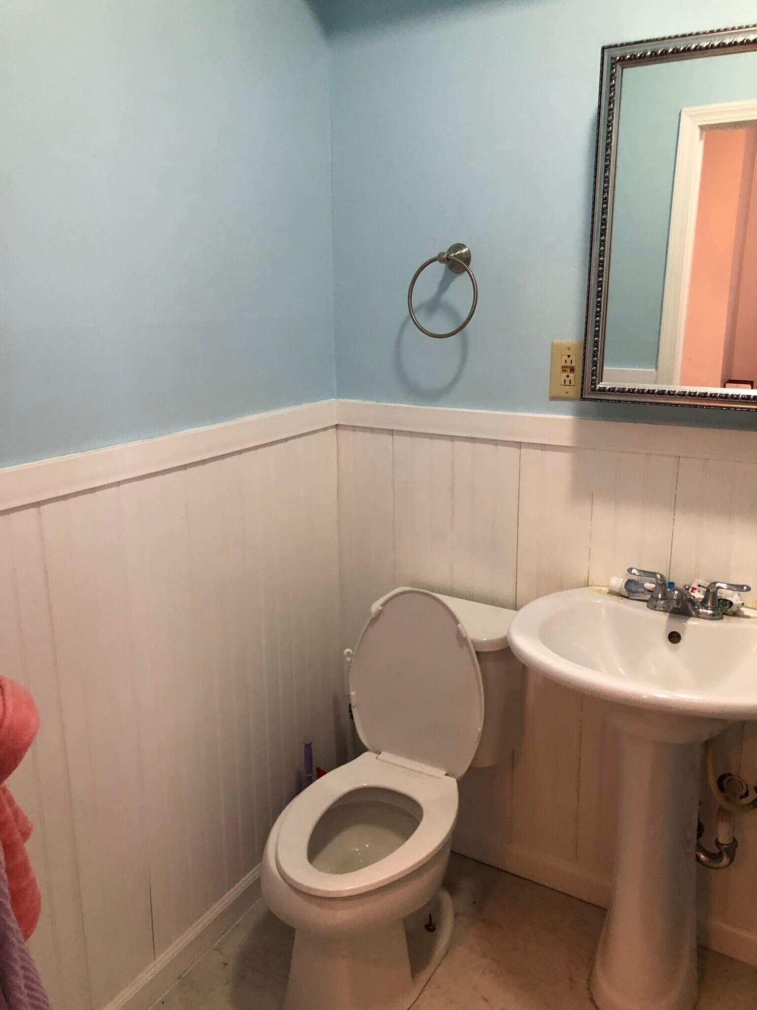 Building Photo - 83 Columbia St