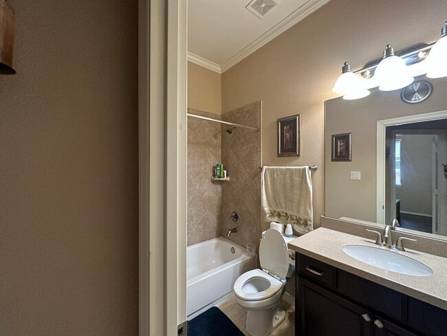 Building Photo - 46 Fort Arbor Ln