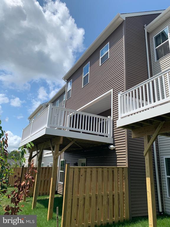 Building Photo - 11263 Dry Spring Dr