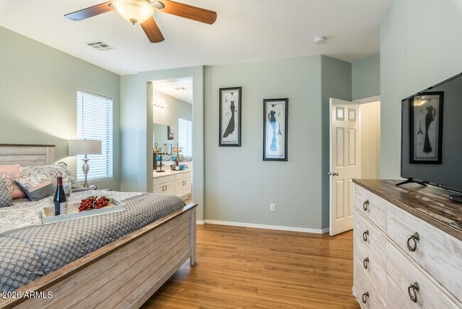 Building Photo - 1546 E Azalea Dr