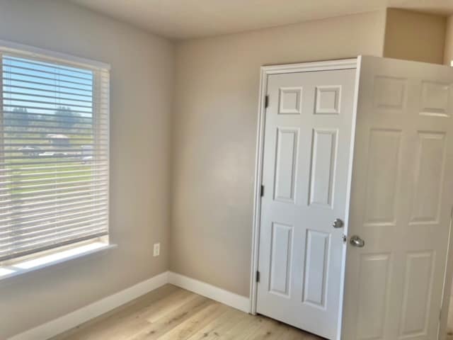 Building Photo - West Park Town House #72