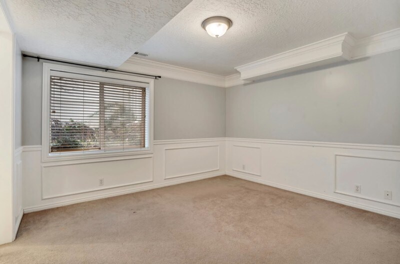 Building Photo - 9441 Wasatch View Cir