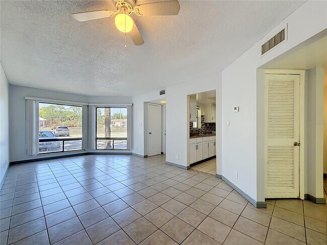 Building Photo - 2636 Lemon Tree Ln