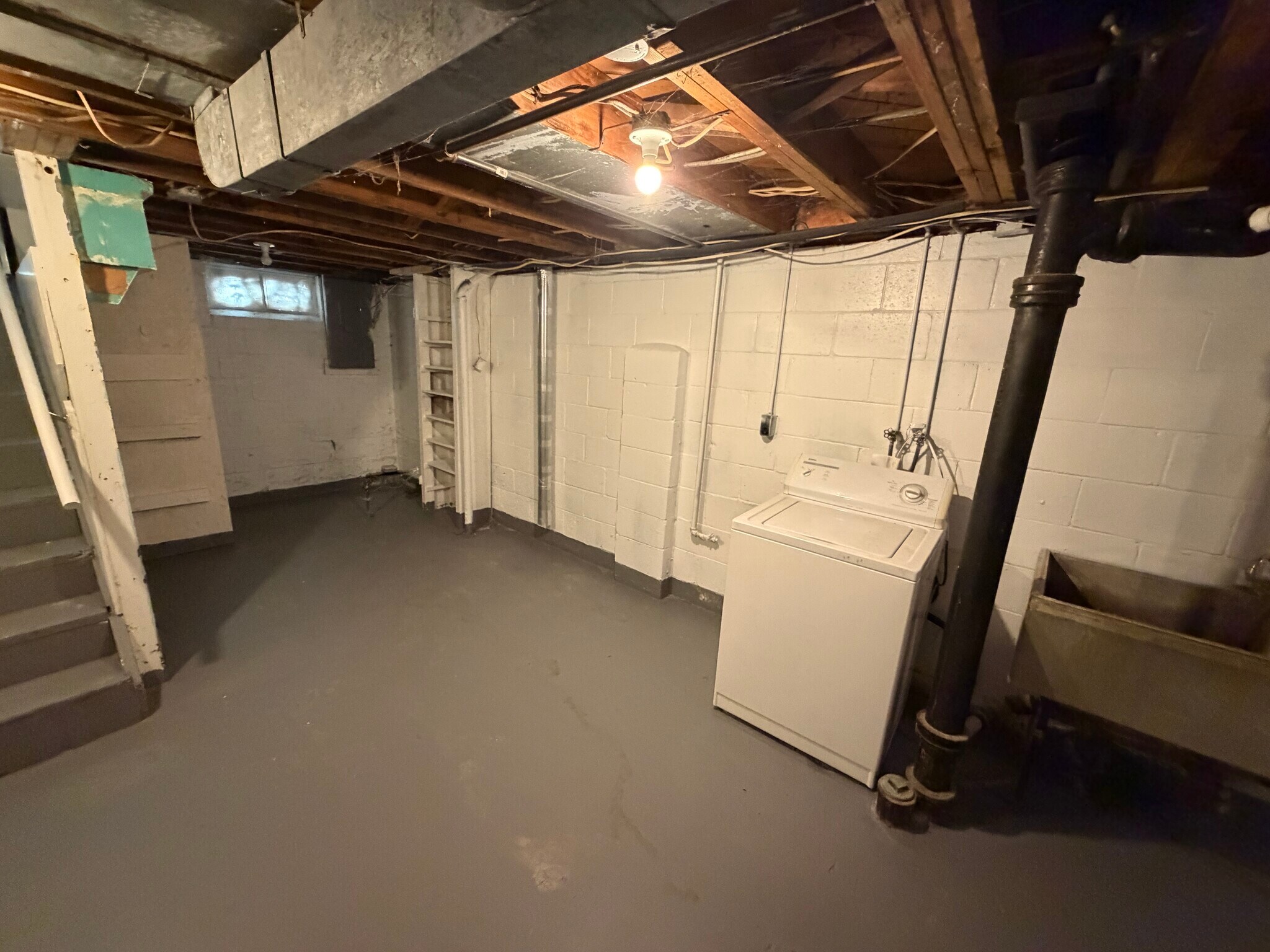 Building Photo - 1521 Berrywood Ln