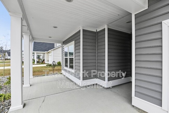 Building Photo - 436 Richfield Wy