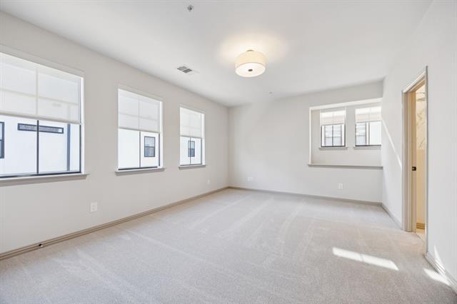 Building Photo - 5804 Hudson St