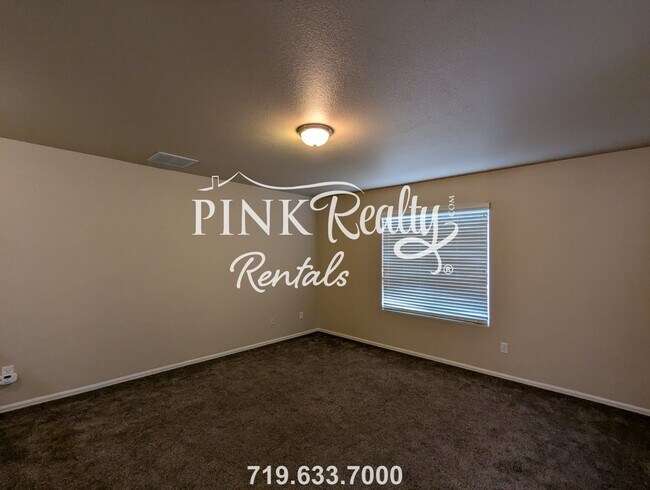 Building Photo - 6295 Laurel Grass Range Trail