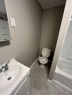 Building Photo - 820 1st St