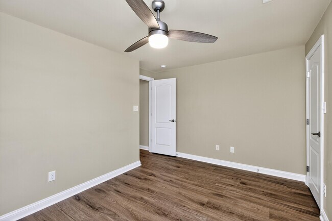 Building Photo - 3468 Clays Mill Rd
