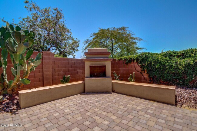 Building Photo - 2461 W Muirfield Dr