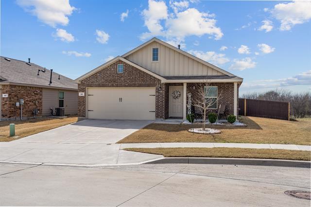 Building Photo - 461 Falling Star Dr