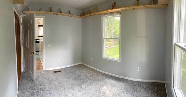 Building Photo - 1241 Nassau St