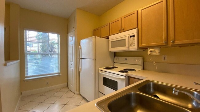 Building Photo - 6967 Blacksmith Way