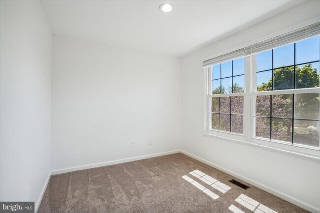 Building Photo - 13508 Coates Ln