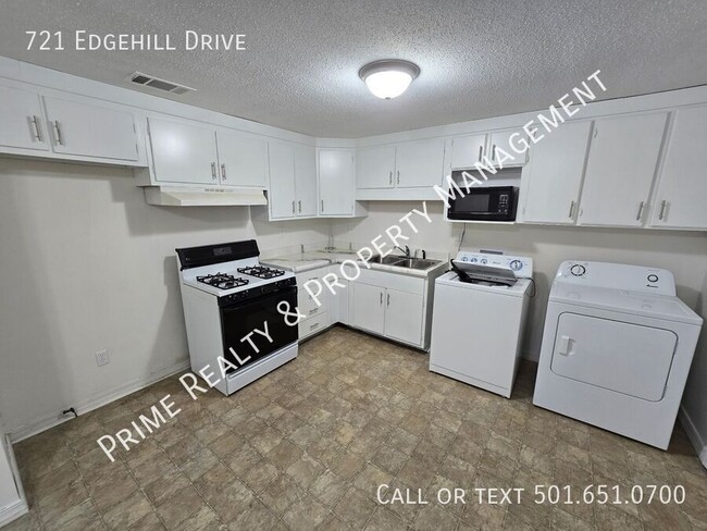 Building Photo - 721 Edgehill