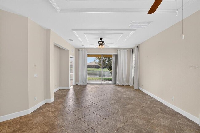 Building Photo - 210 Shell Falls Dr