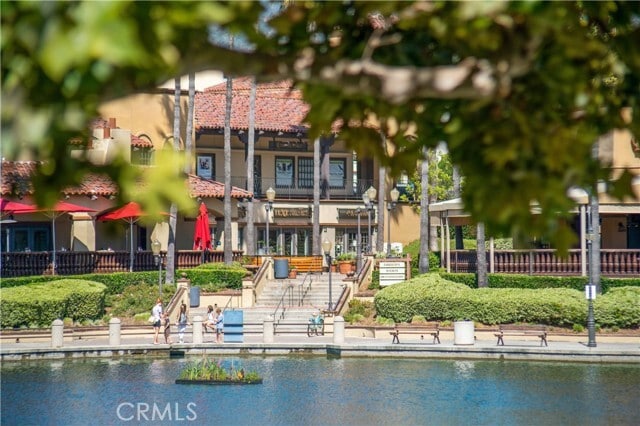 Building Photo - 75 Vía Lampara