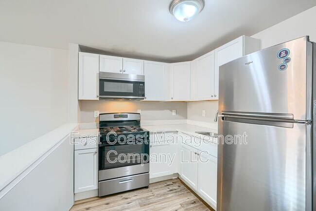 Building Photo - 2308 Jefferson St