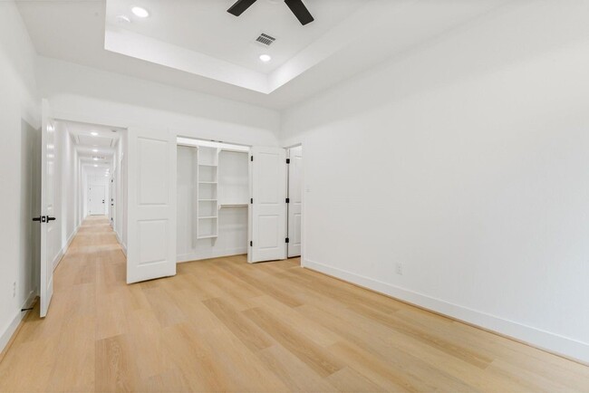 Building Photo - 5921 Mountwood St