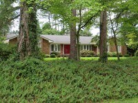 Building Photo - 1906 Partridge Dr