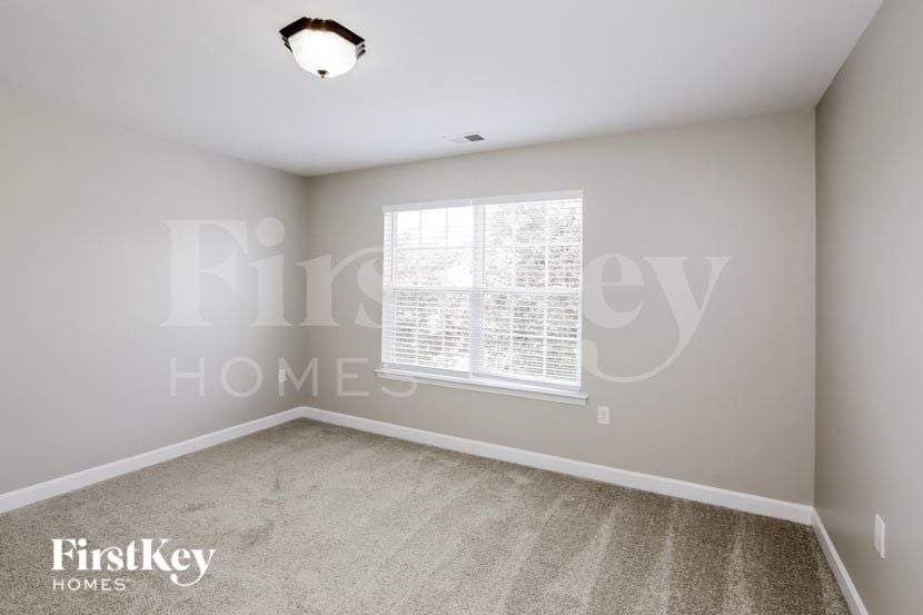 Building Photo - 4006 Linville Falls Ln