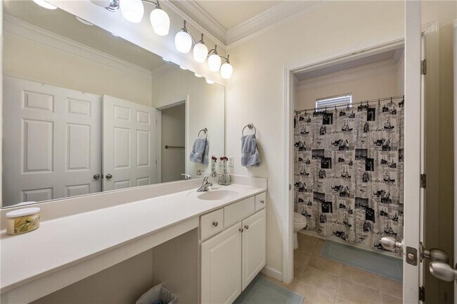 Building Photo - 4007 Westchester Ridge NE