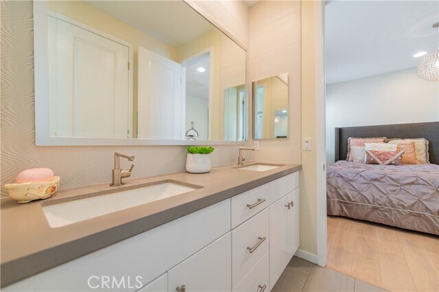 Building Photo - 103 Newall