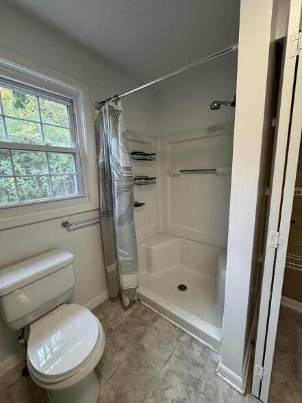 Building Photo - 4204 Tremont St