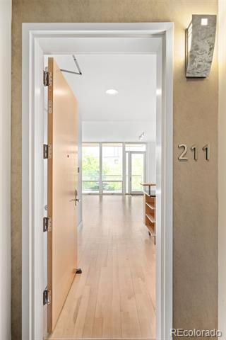 Building Photo - 1401 Delgany St