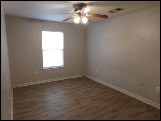 Building Photo - 3219 Ludwig St