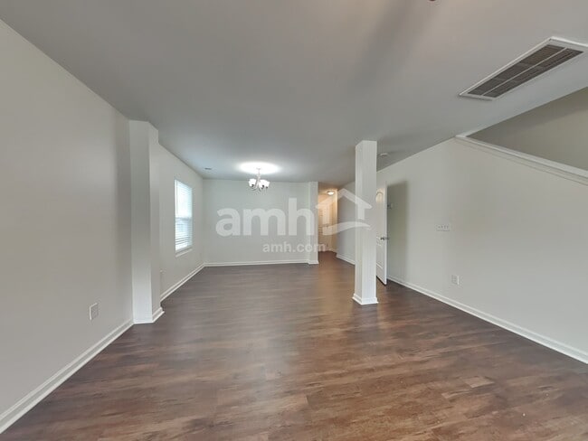 Building Photo - 36 Jones Creek Cir