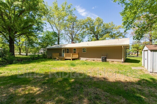 Building Photo - 2506 Byington Beaver Ridge Rd
