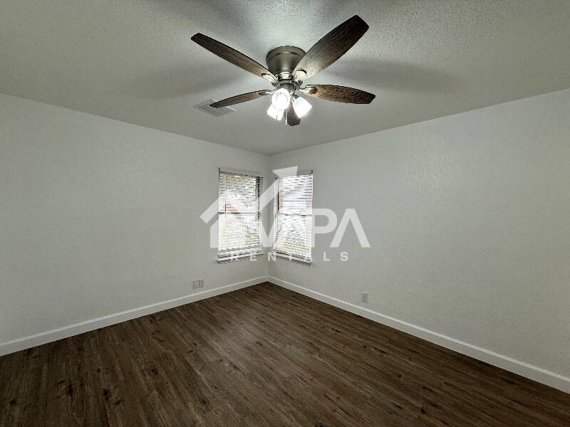 Building Photo - 4938 Bernadine Dr