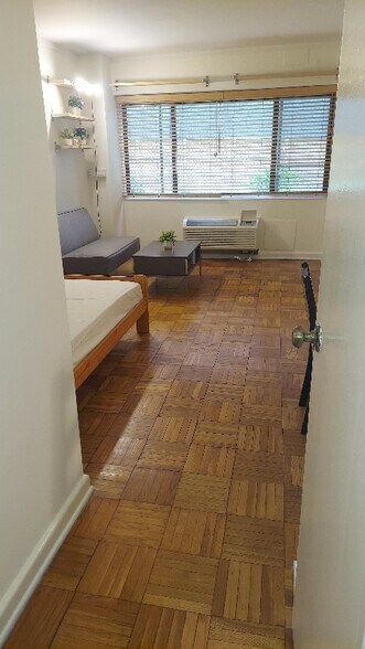 Building Photo - 2141 I St NW