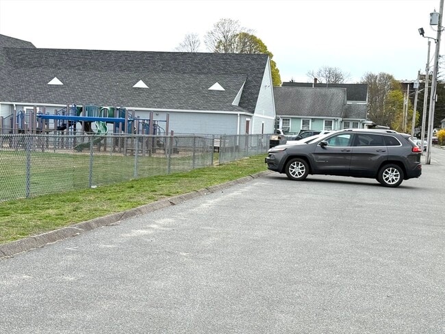 Building Photo - 26 Harrison St