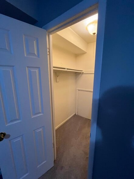 Building Photo - 3304 Woodburn Village Dr