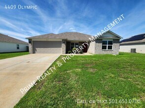 Building Photo - 4409 Olympic-