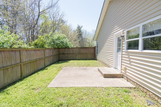 Building Photo - Former model home in highly sought after B...