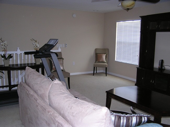 Building Photo - 420 Holly Fern Terrace
