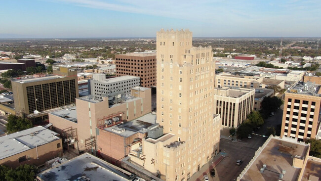 Primary Photo - Hotel Wooten