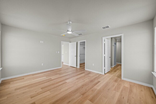 Building Photo - Country Living In Idalou ISD!