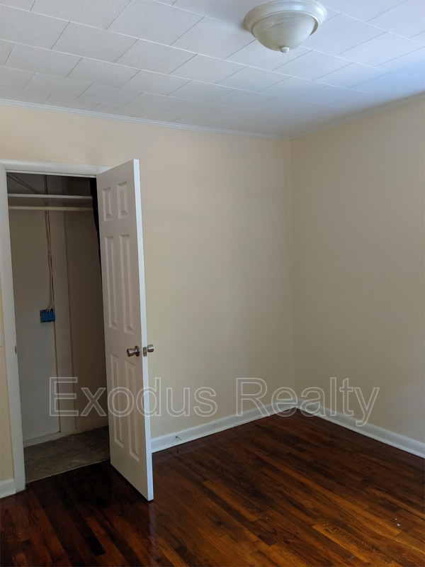 Building Photo - 316 Country Estates Dr