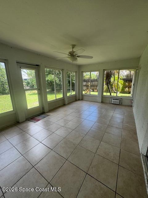 Building Photo - 242 Summers Creek Dr