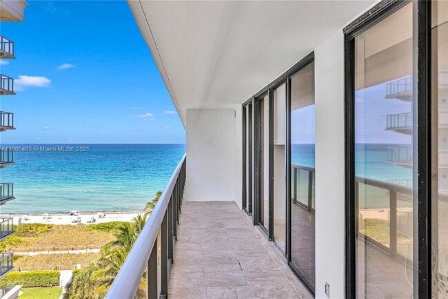 Building Photo - 9455 Collins Ave