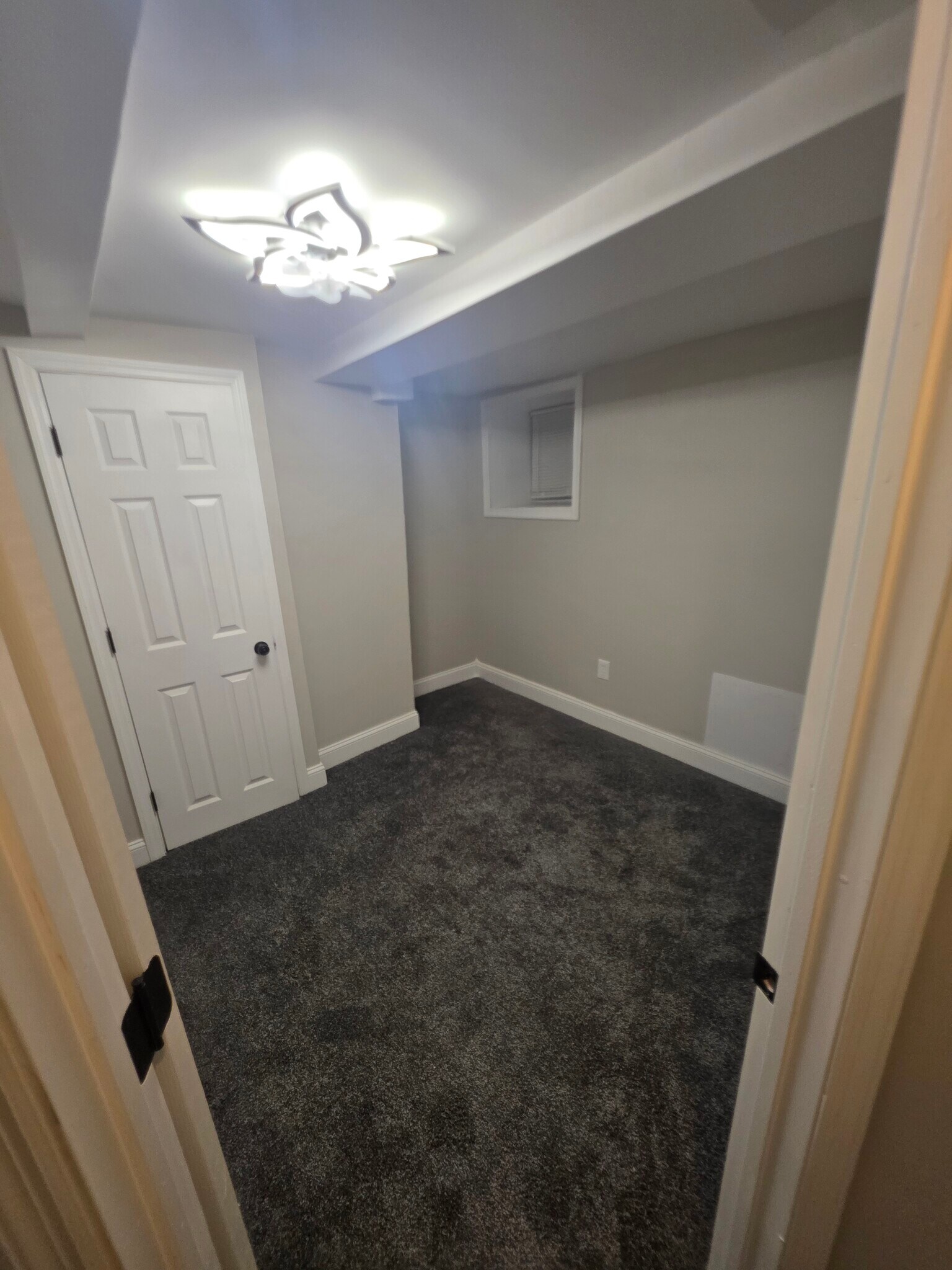 Building Photo - 2126 Kennedy St