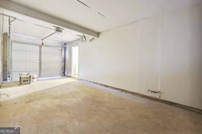 Building Photo - 1819 Singer Way